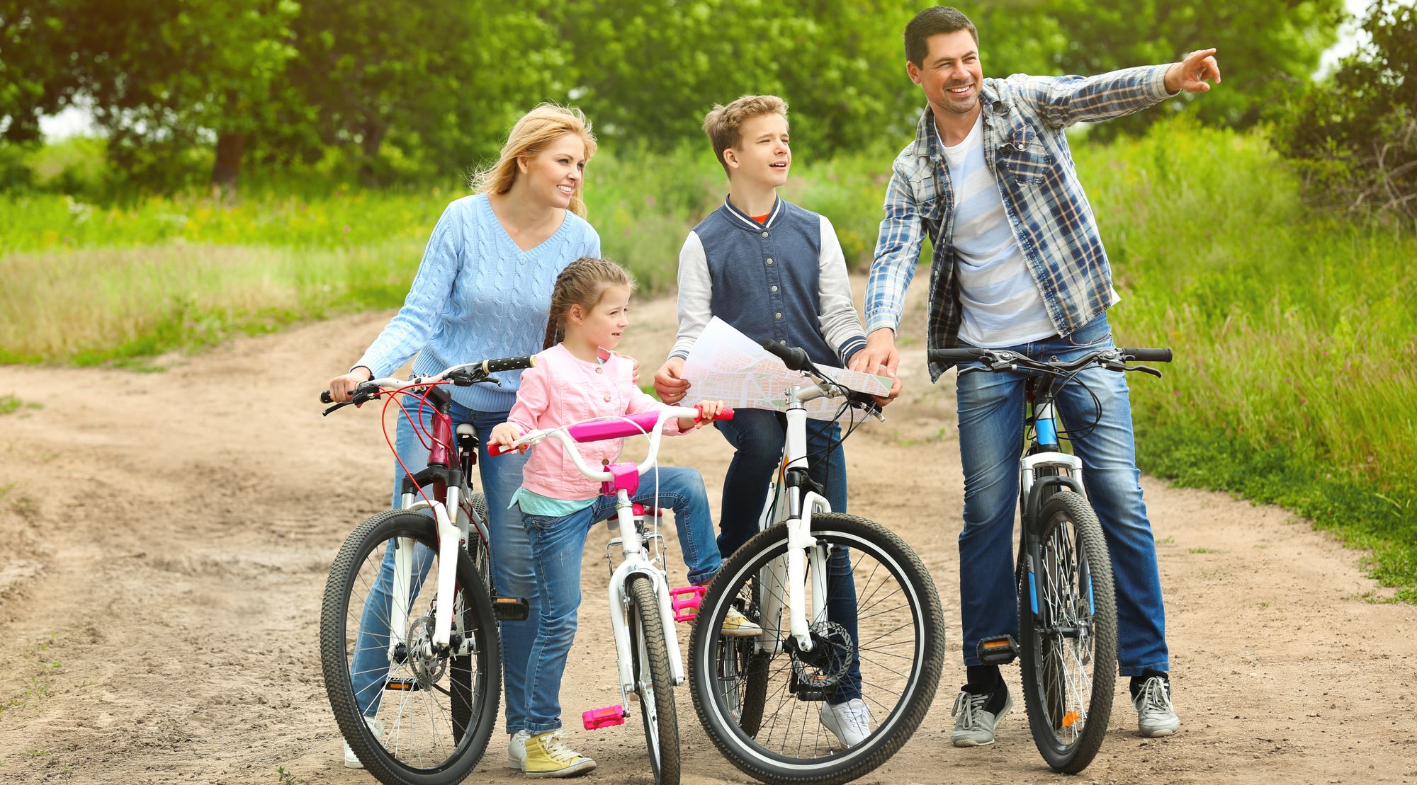 cyclotourisme randonnée famille visite