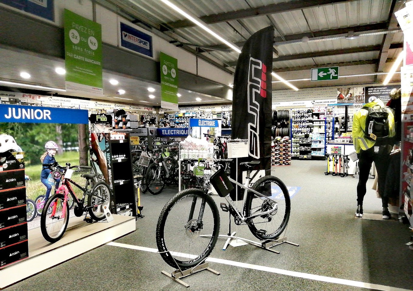 Technicien Vendeur Cycle Villefranche-de-Rouergue Intersport Technicien Vendeur Cycle Villefranche-de-Rouergue