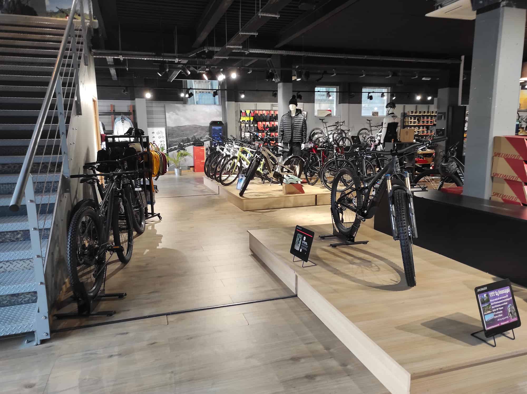 Two for bike Specialized Aix-en-Provence twoforbike specialized aix en provence